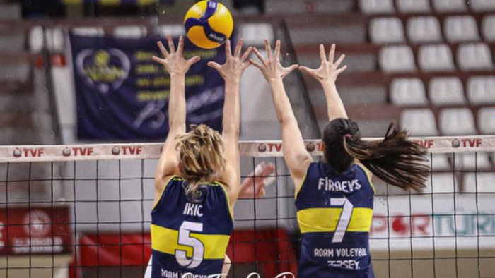 Kadınlar Voleybol'un lideri Adam Voleybol